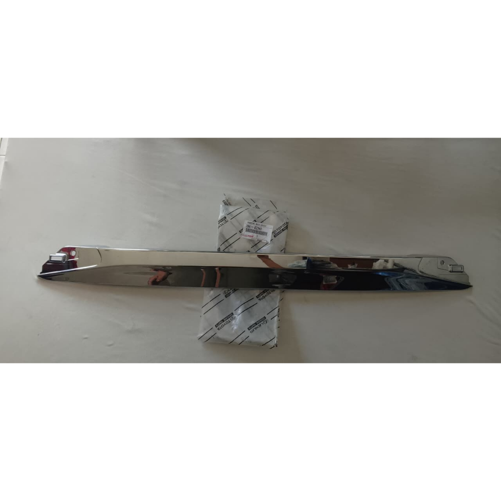 GARNISH BACK DOOR OUT (76811-BZ340)