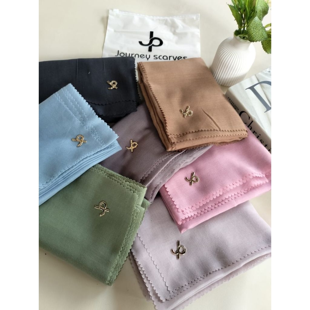 HIJAB SEGIEMPAT VOAL POLOS JP/PLAT JP/HIJAB VOAL PREMIUM/HIJAB POLOS/HIJAB SEGIEMPAT JOURNEY/JOURNEY