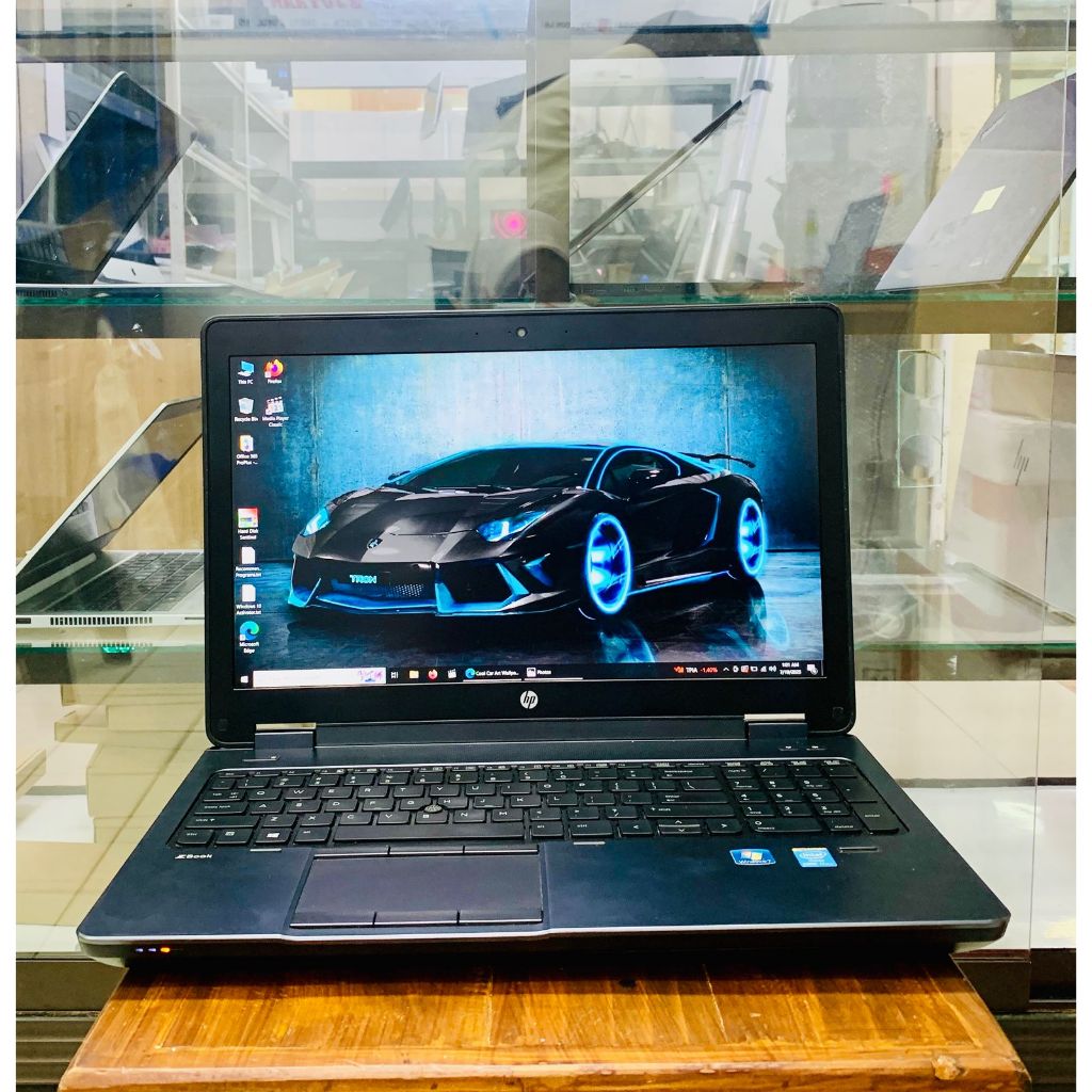 HP ZBOOK  15 INTEL CORE I7 GEN 4 RAM 16 GB SSD 128 GB