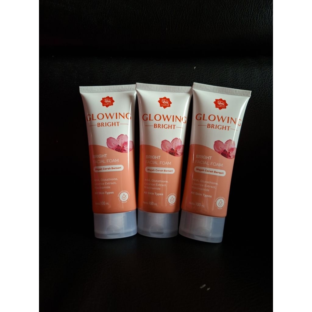 Viva glowing bright facial foam 100 ml/viva facial foam/viva pembersih wajah/sabun wajah viva/facial