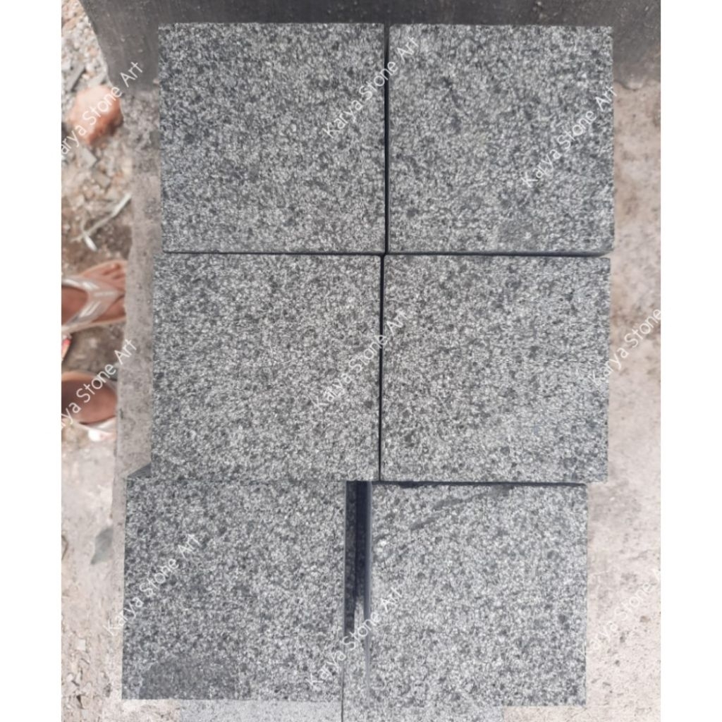 Batu Alam Andesit Bush Hammer 10x10x3 | Andesit Hitam Tulungagung | Andesit Texture | Batu Granit Hi