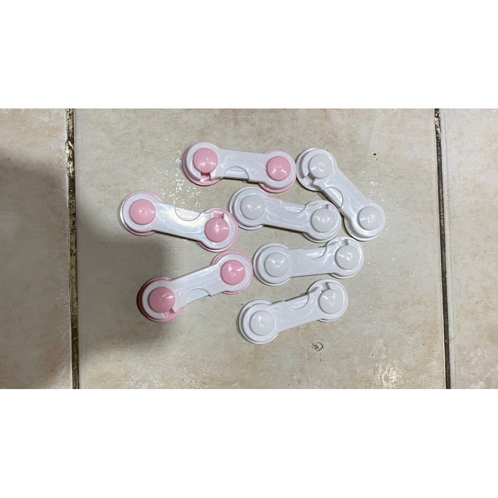 PENGUNCI PINTU KULKAS/PENGAMAN PINTU KULKAS 5000/pcs