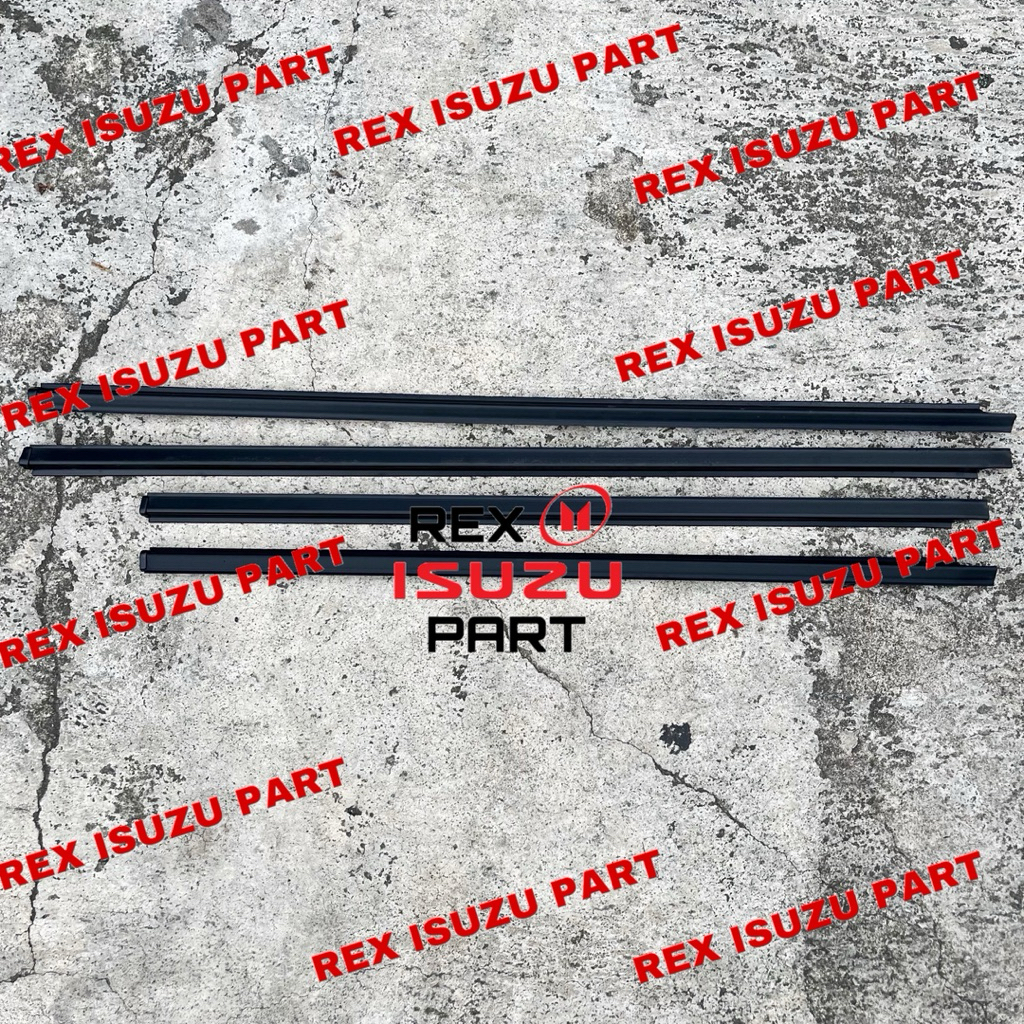 PELIPIT KACA DALAM ISUZU PANTHER KAPSUL