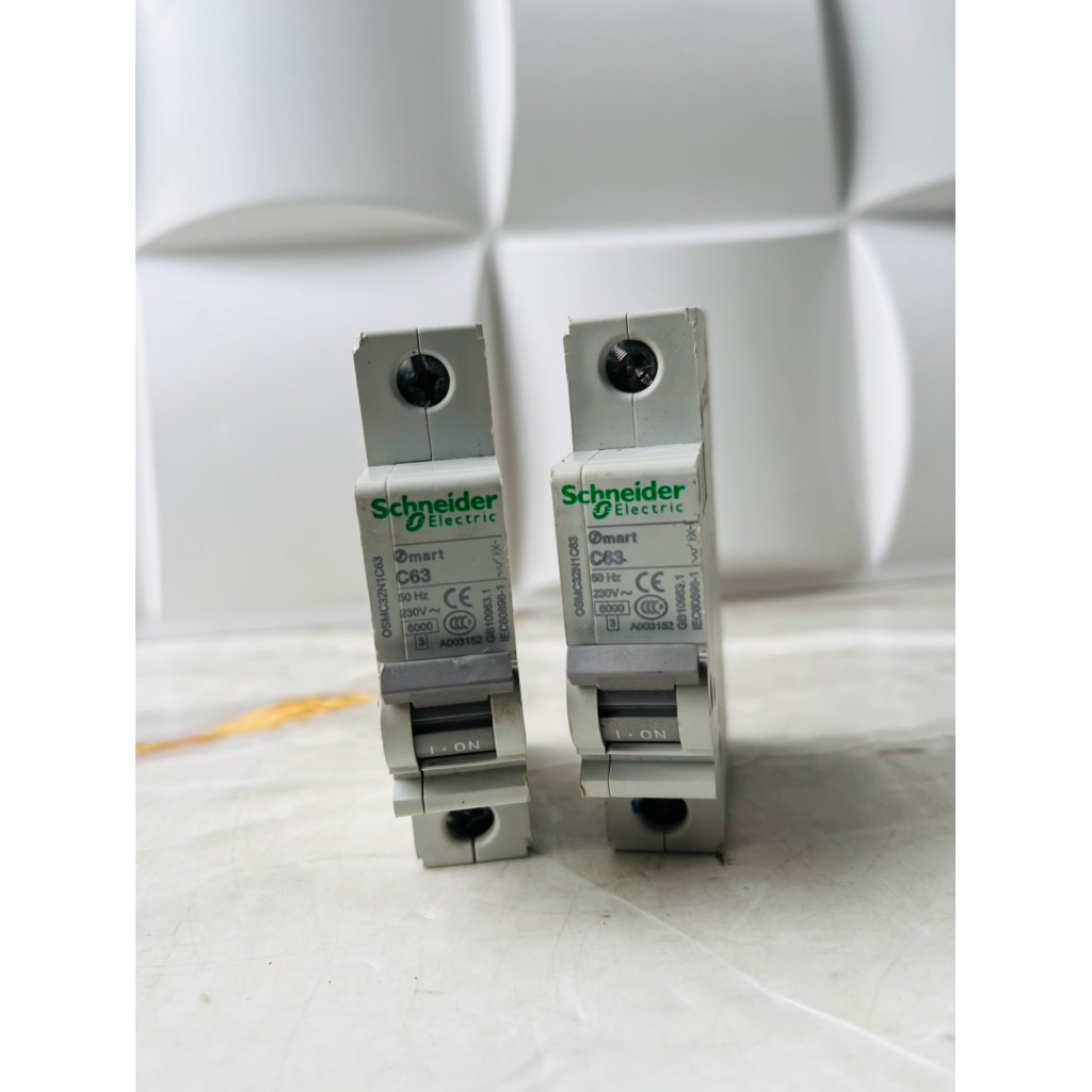MCB Schneider 1phase smart C63