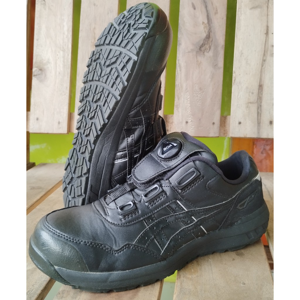 Asics Winjob CP306 JSAA Safety Shoes (Fiberglass Toe) Black on Black - Size 40 / 25 CM