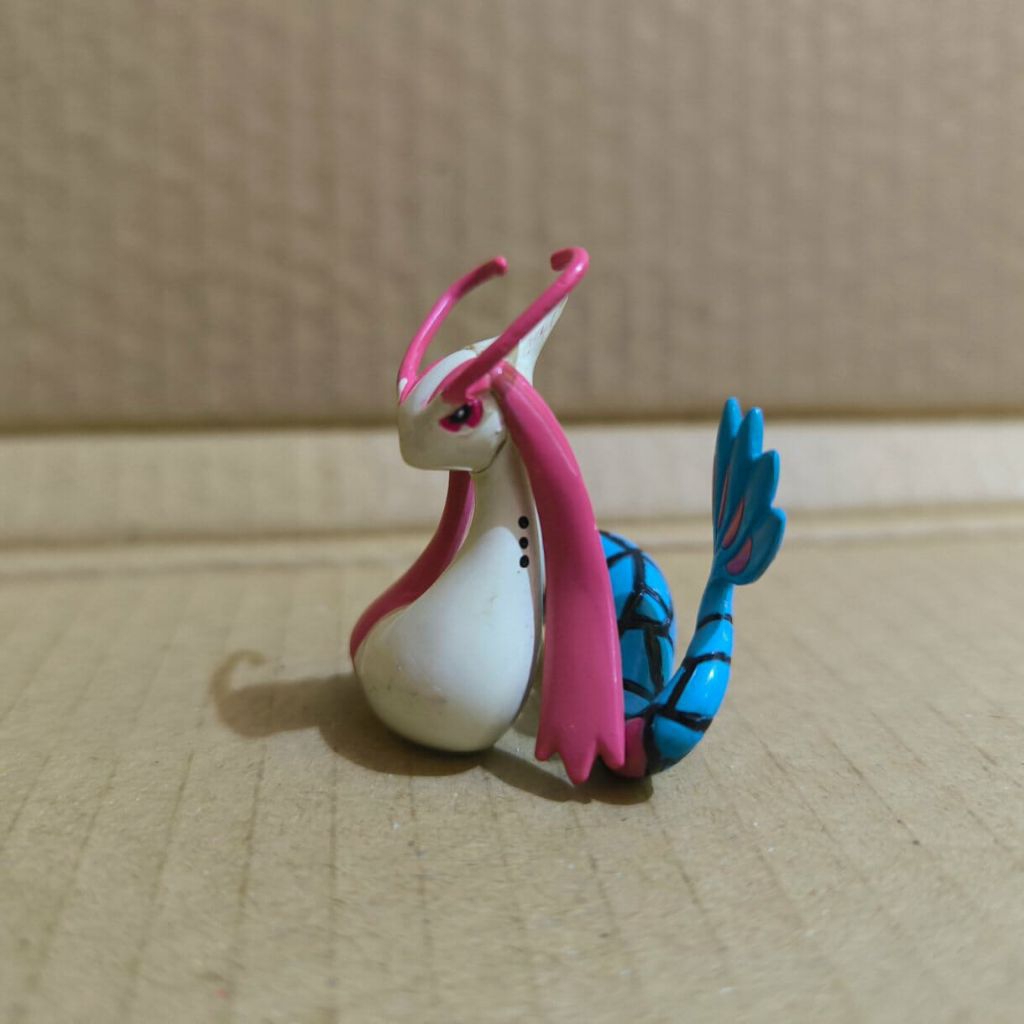 Pokemon milotic tomy moncolle rare