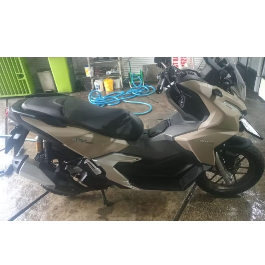 Jual Motor Bekas Bandung, Honda ADV 2025, SECOND SIAP PAKAI, km 1.100