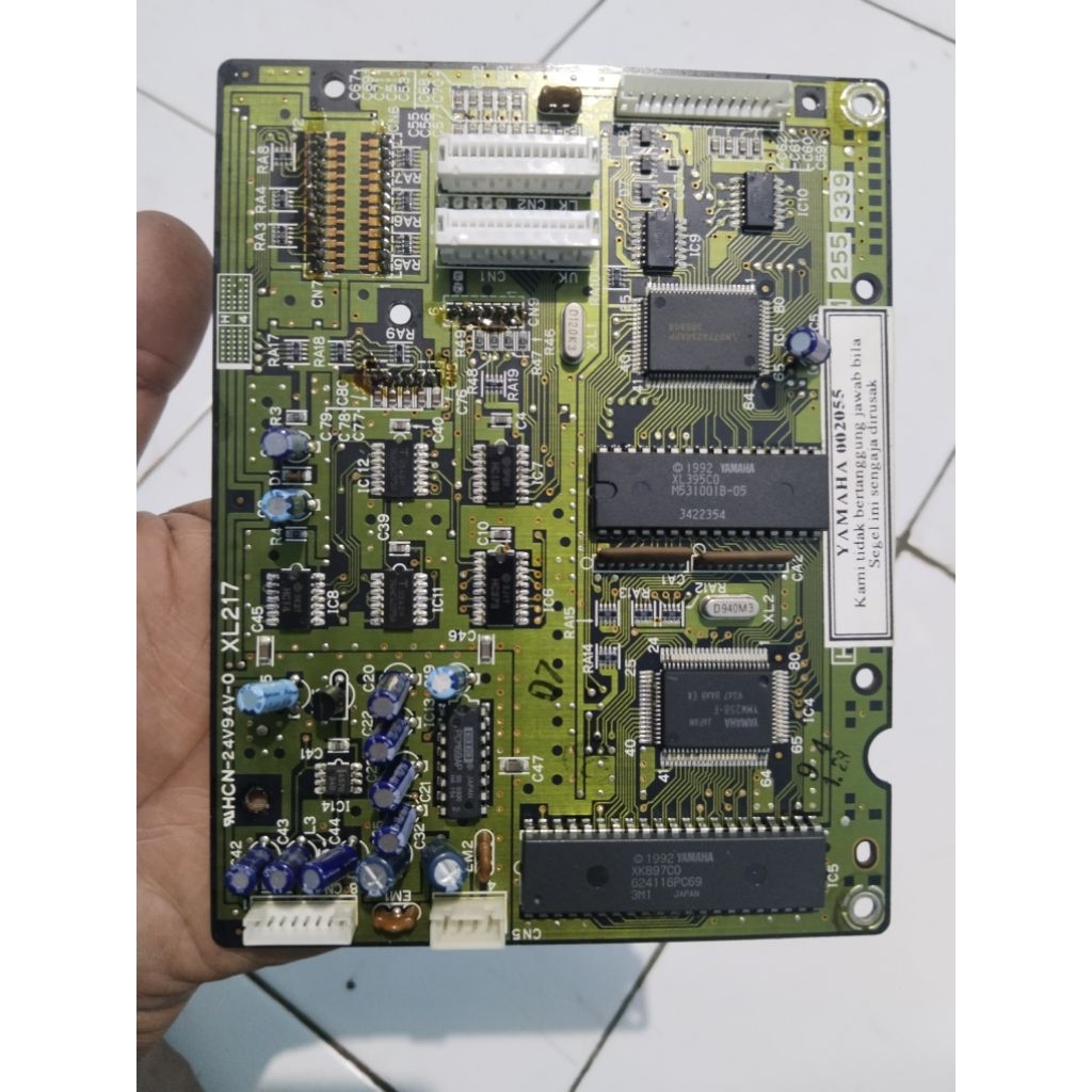 MODUL MESIN PCB KIBOT YAMAHA 002055 BARANG SESUAI FOTO
Audio Board untuk Keyboard Yamaha