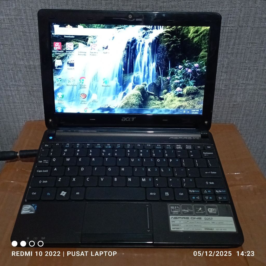 Notebook Acer Aspire One D257 windows 7 Prosesor Intel Atom Normal tested