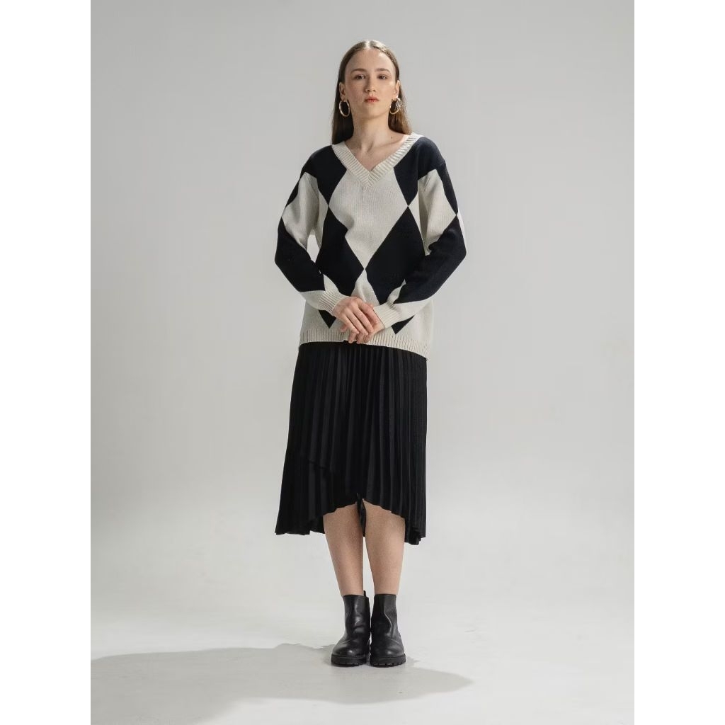 THIS IS APRIL SWEATER