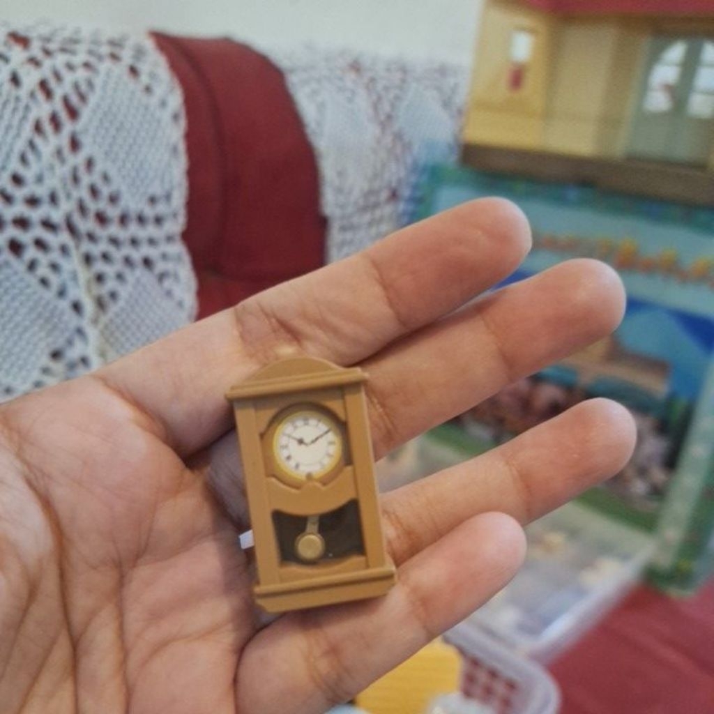 Sylvanian Families vintage clock