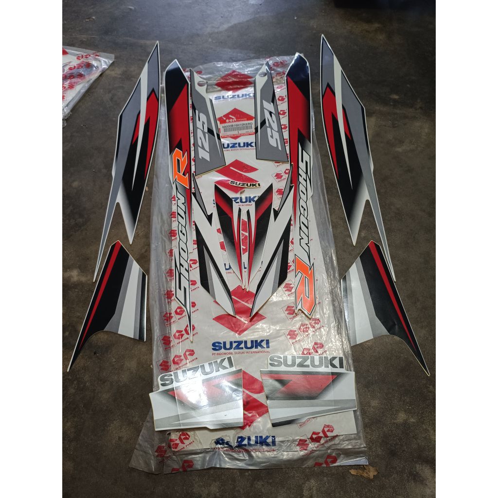 striping suzuki shogun R 125 , original SGP