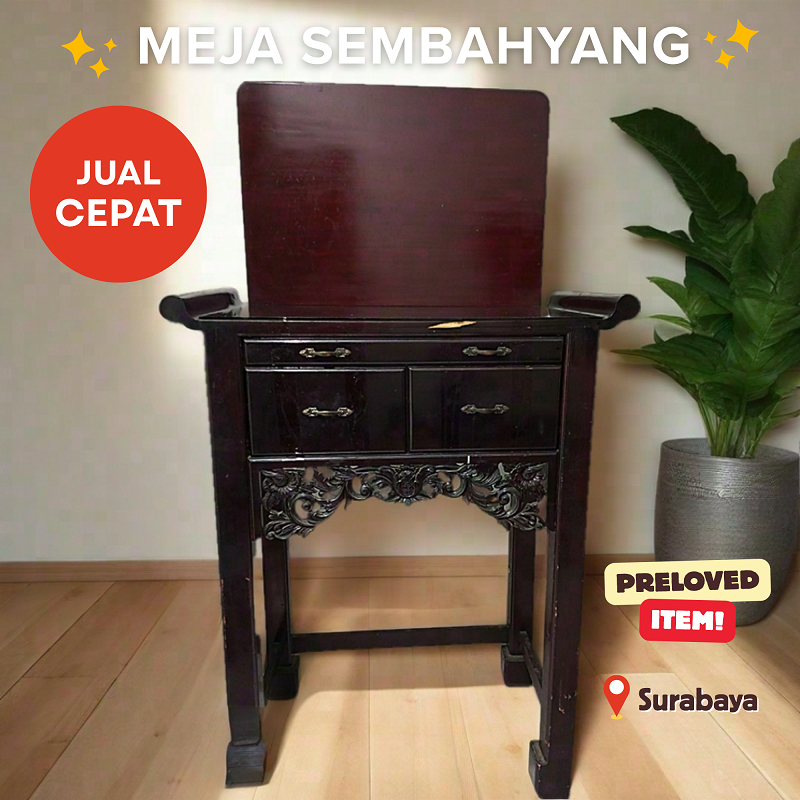 Meja Sembahyang Kayu Bekas Kondisi Bagus Kokoh Rapi Siap Pakai