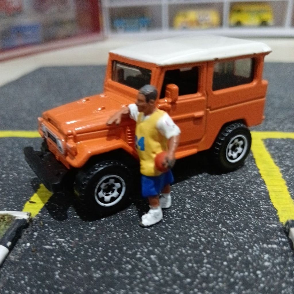 MATCHBOX TLC FJ40 ORANGE