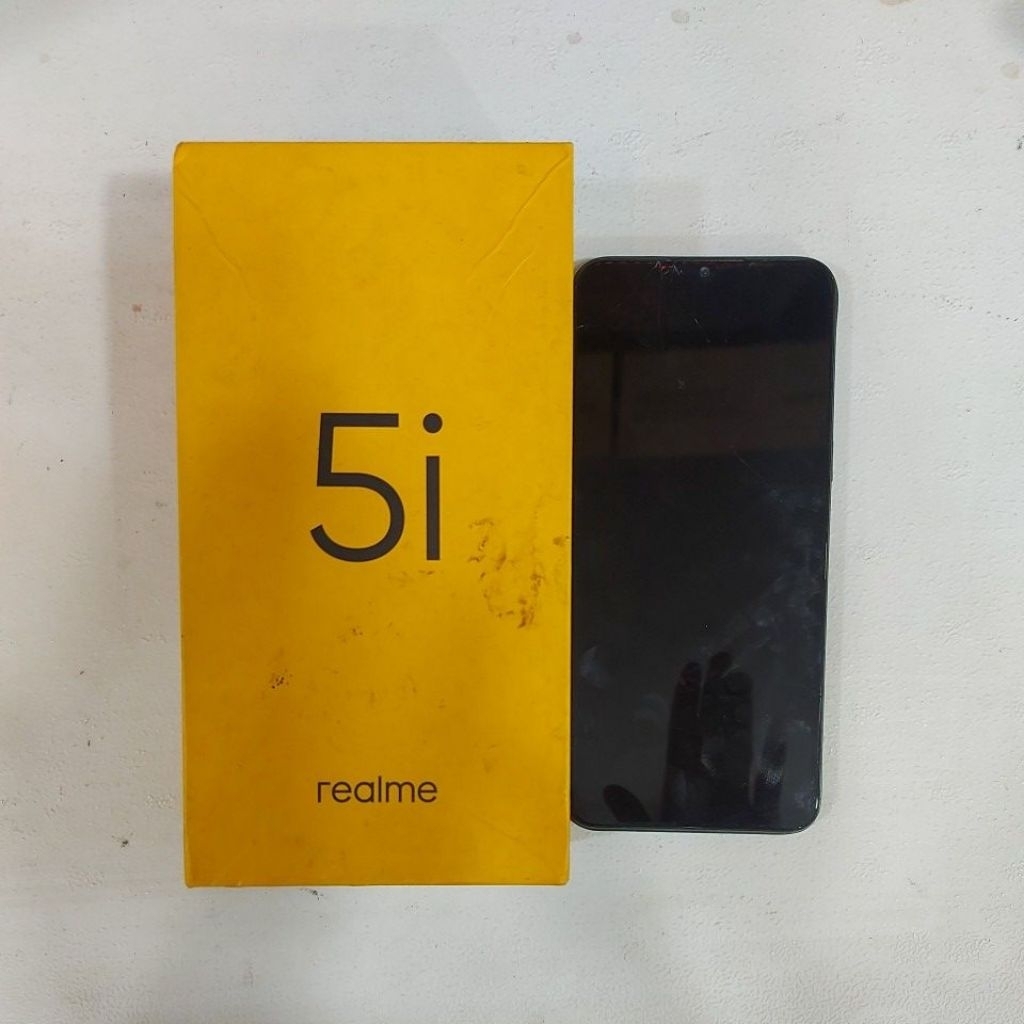 hp redmi 5i ram 4gb penyimpanan 64gb mati total lcd rusak no komplen no return