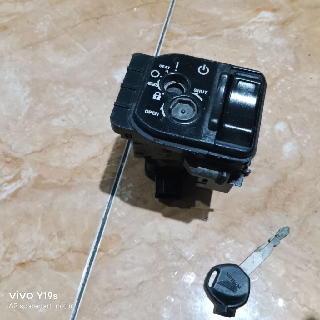 kontakan kunci motor Vario 125 Led old Vario 150 Led old original copotan