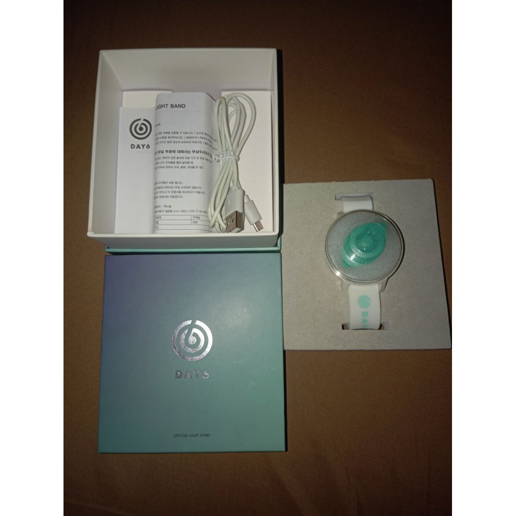 LIGHTBAND DAY6 Ver.1