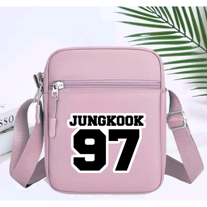 TAS SELEMPANG KARAKTER BTS ARMY  TAS BAHU TAS VIRAL ANAK  WANITA  TAS  KOREAN STYLE  BTS BLACKPINK