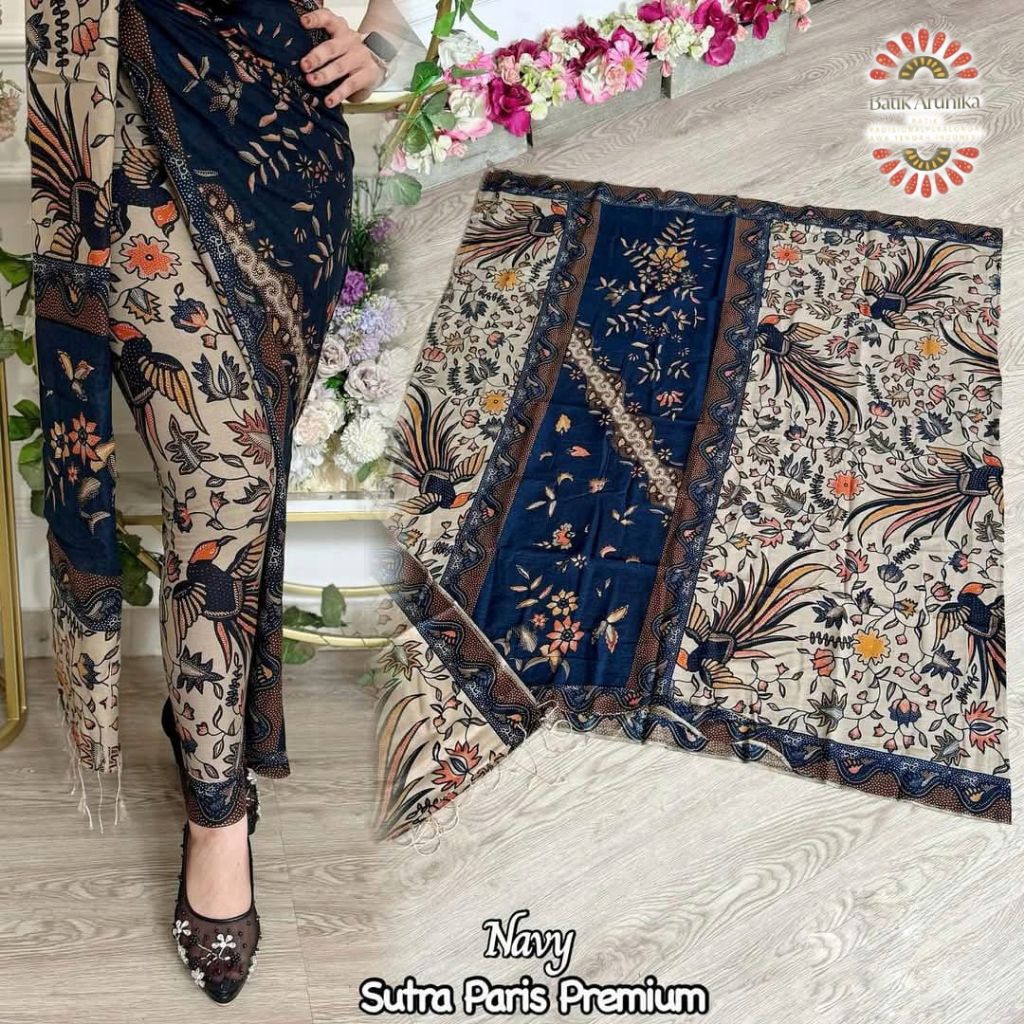 KAMEN BALI WANITA SET SELENDANG MOTIF TERBARU/KAMEN LEMBARAN FREE SELENDANG BAHAN PREMIUM