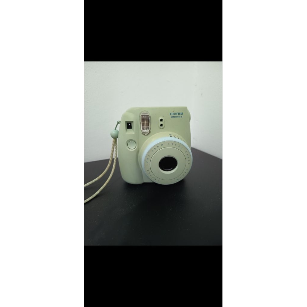 Kamera Fujifilm instax mini 8
