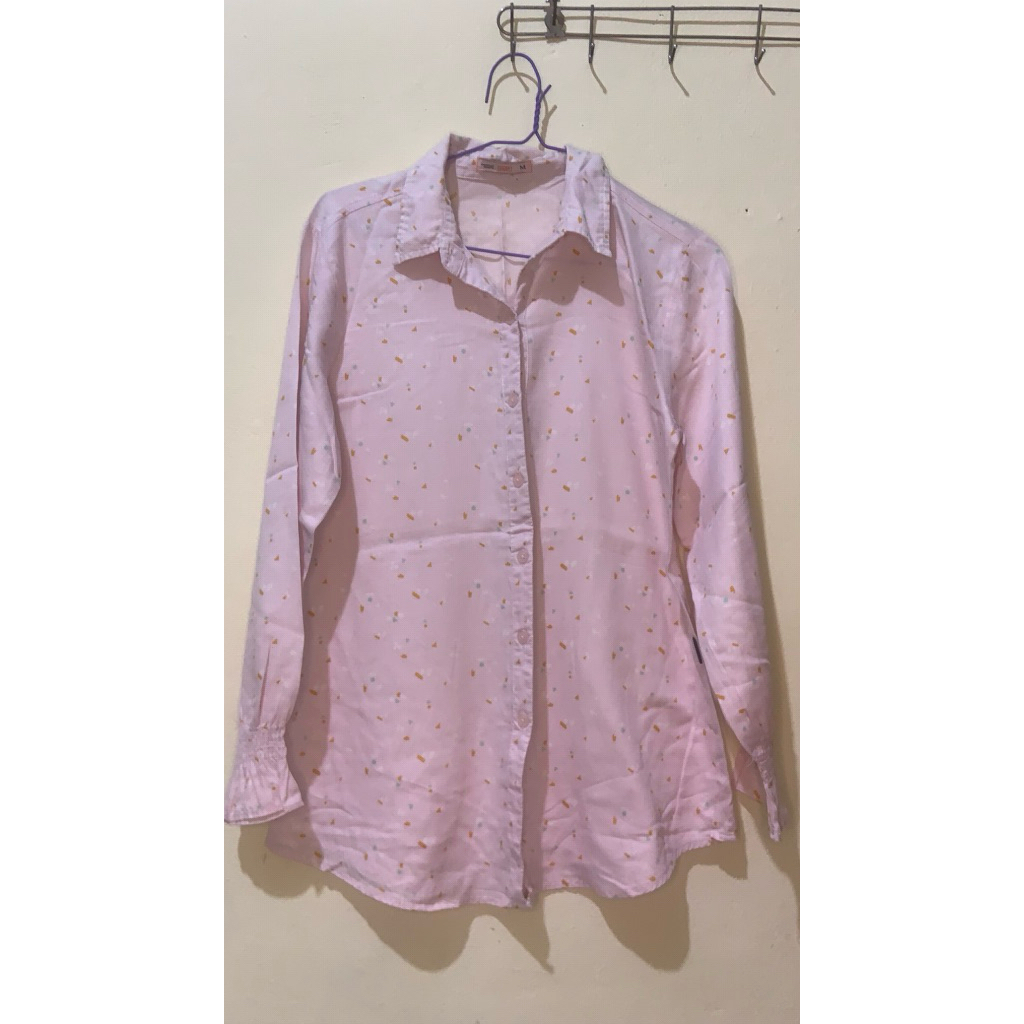 preloved kemeja pink brand dust ukuran M
