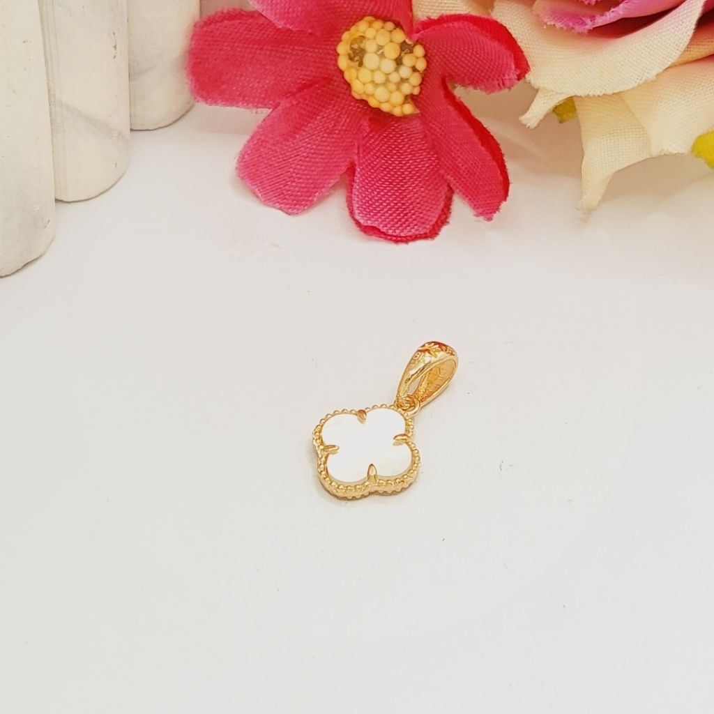 LIONTIN BUNGAPTH 8KARAT GAJAH SAKTI (L)