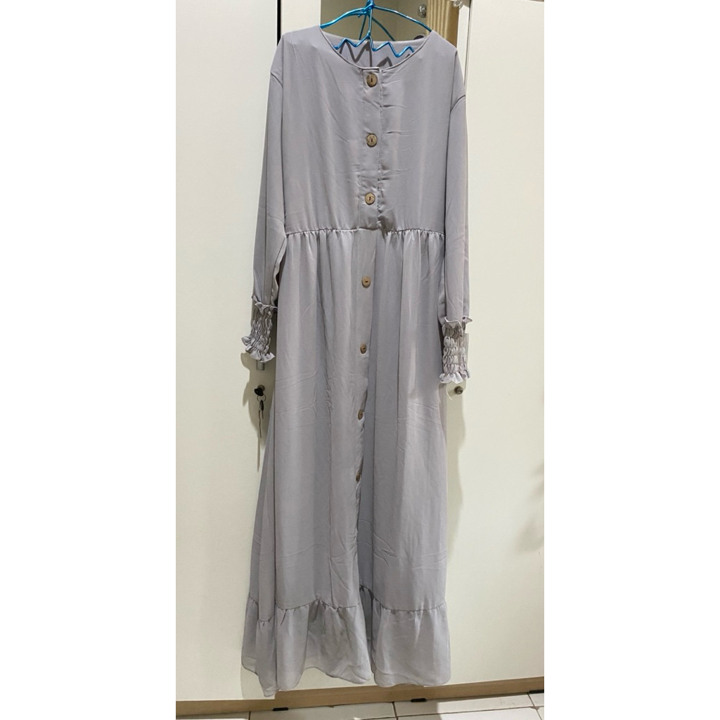 Preloved Dress formal/non formal.