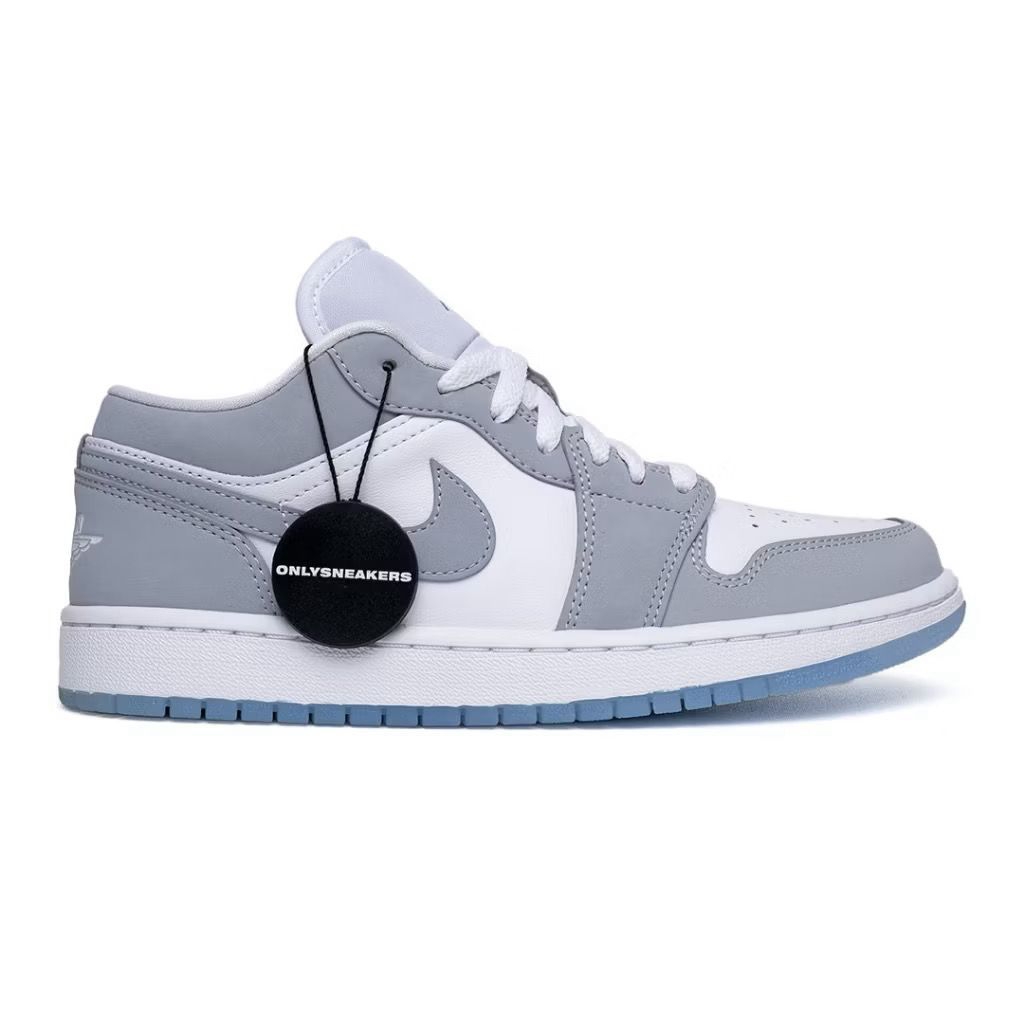 sneakres Nike jordan low 1