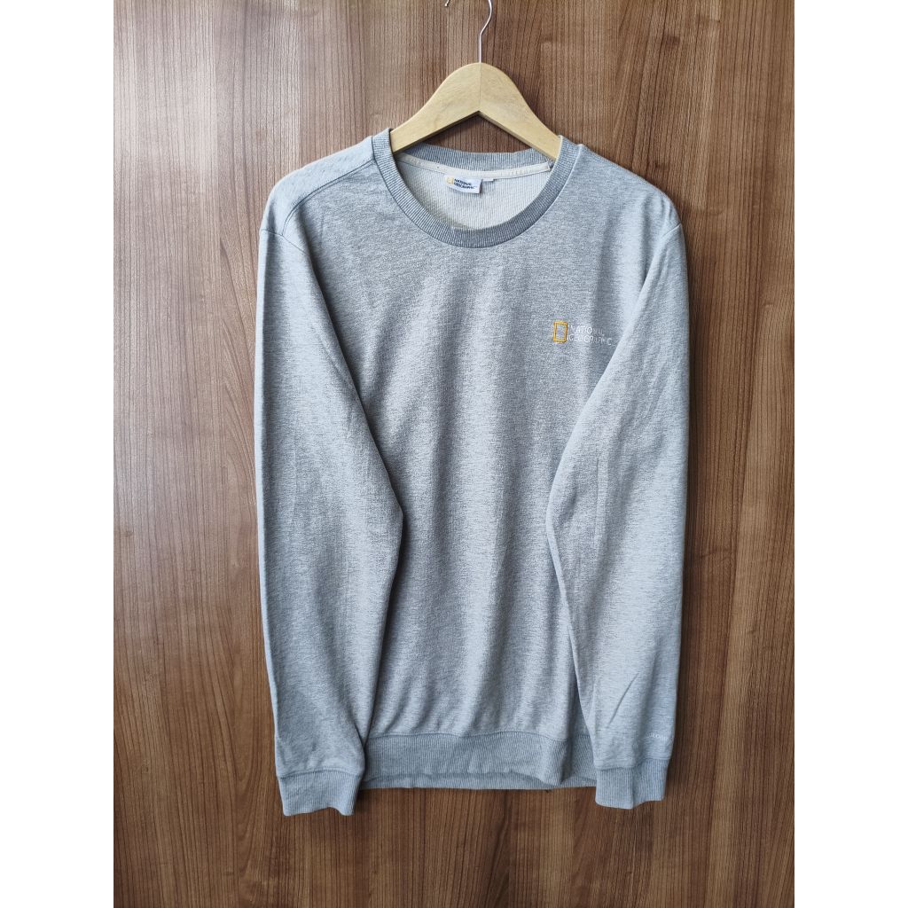 Preloved crewneck NatGeo