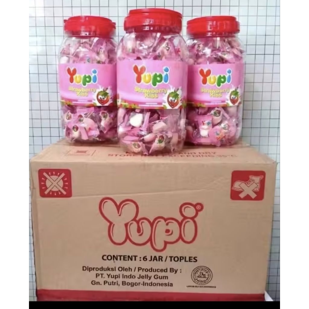Yupi Strawberry Kiss Toples 1 DUS isi 6 TOPLES