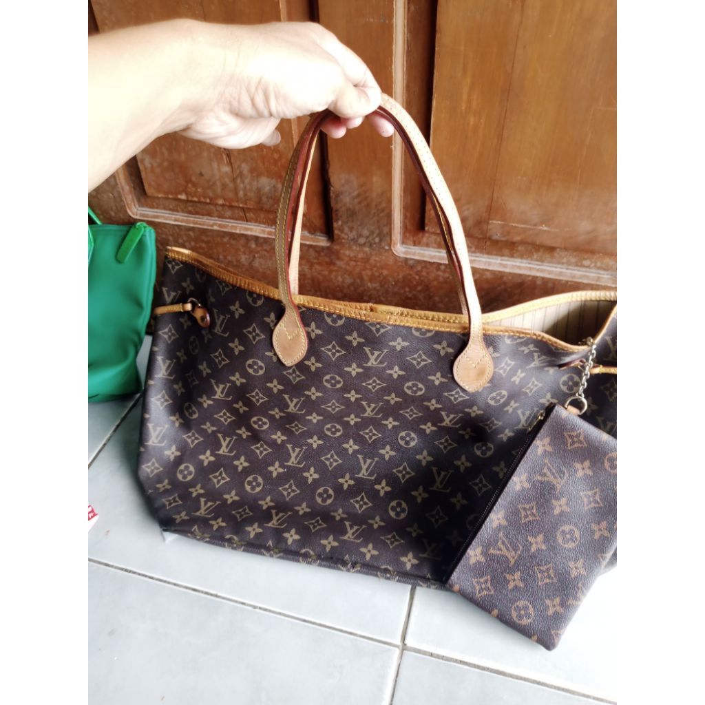 tote large minggat kulas