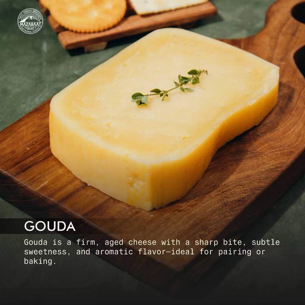 Keju Gouda (Hard Cheese) - Mazaraat (Artisan Cheese)