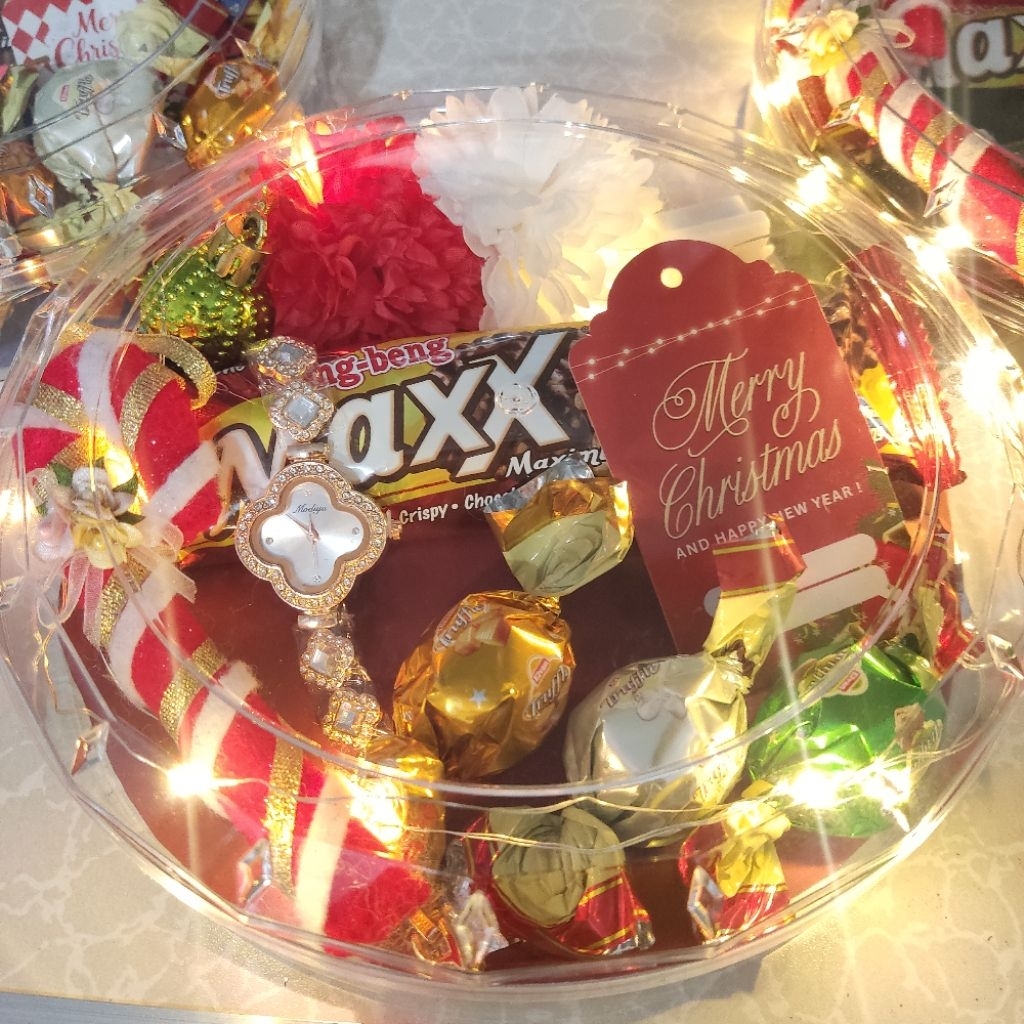 Christmas Hampers Bingkisan Natal Makassar Lampu Kelap Kelip Nyala Lilin