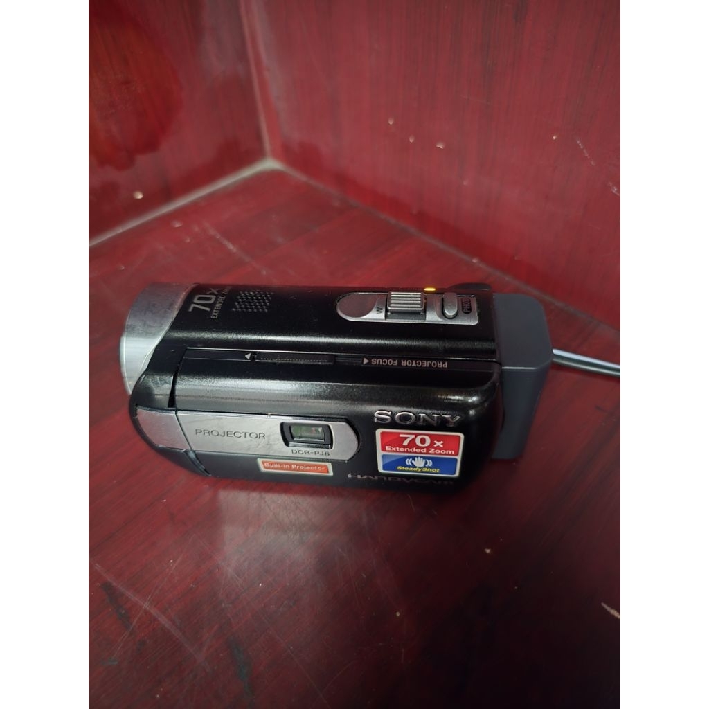 Video camera recorder Sony DCR - PJ6E preloved / second / bekas