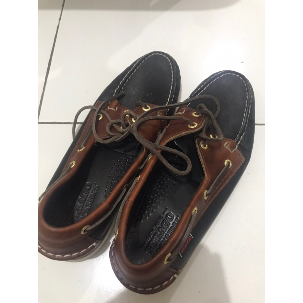 Sebago docksides authentic shoes