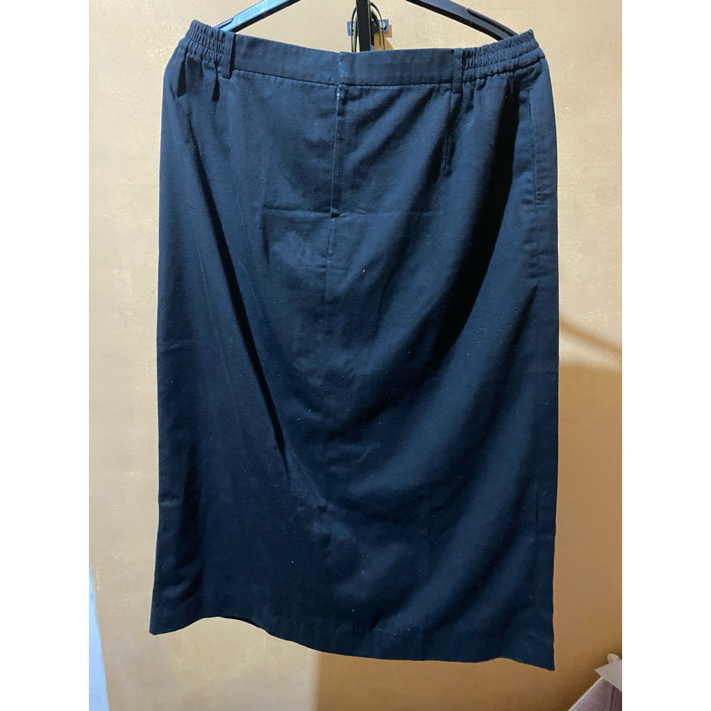 preloved rok panjang hitam sekolah