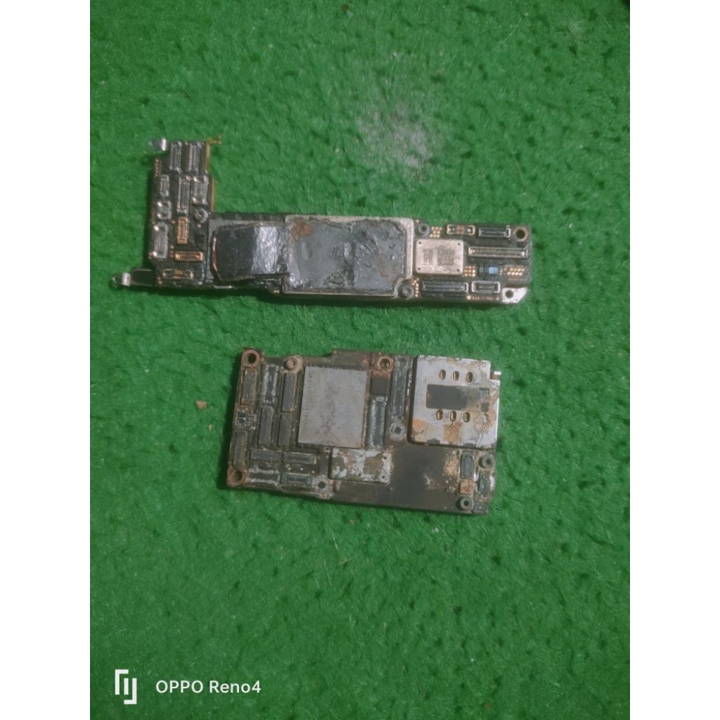 mesin iPhone 11 pro matot dan mesin iPhone 13 5g