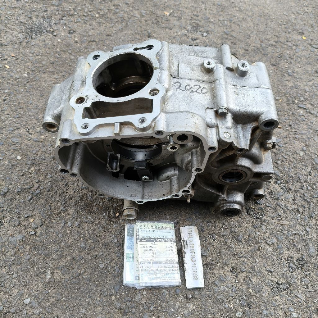 CRANKCASE KLX 150 BF STANDAR ORIGINAL LEPASAN (BEKAS)