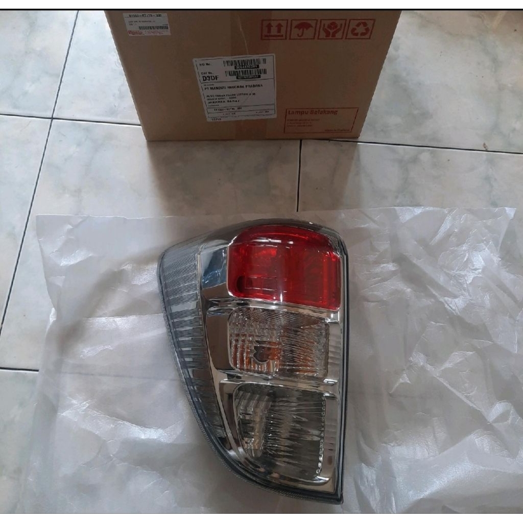 Stoplamp lampu belakang rush terios 2011 2012 2013 2014 original