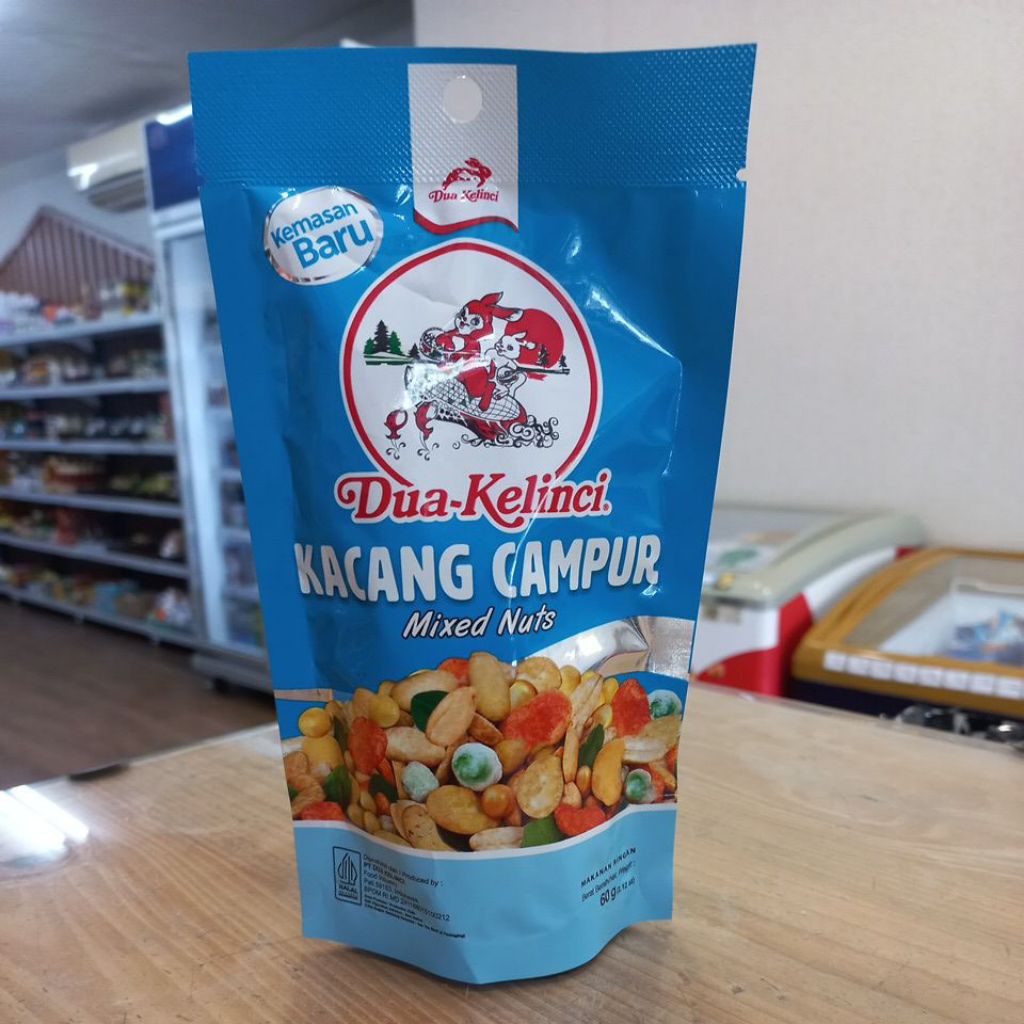 Dua Kelinci Kacang Campur Mixed Nuts
