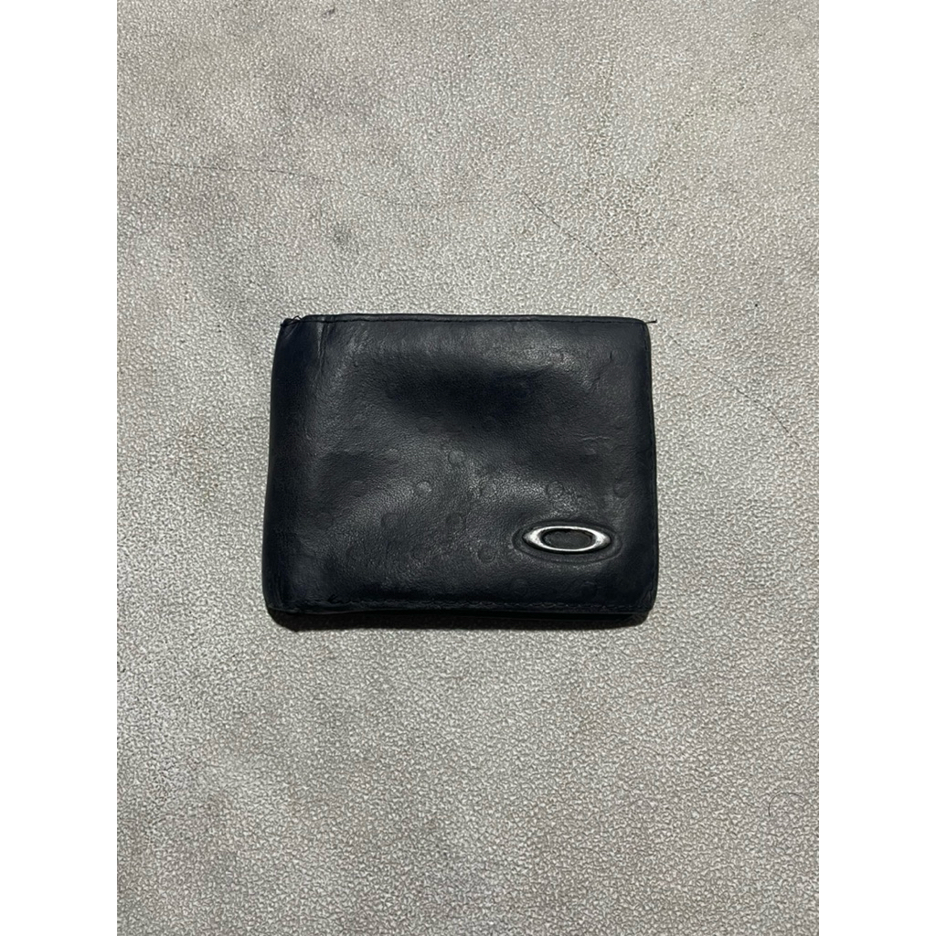 Early 00’s Oakley Genuine Leather Wallet // Dompet Oakley