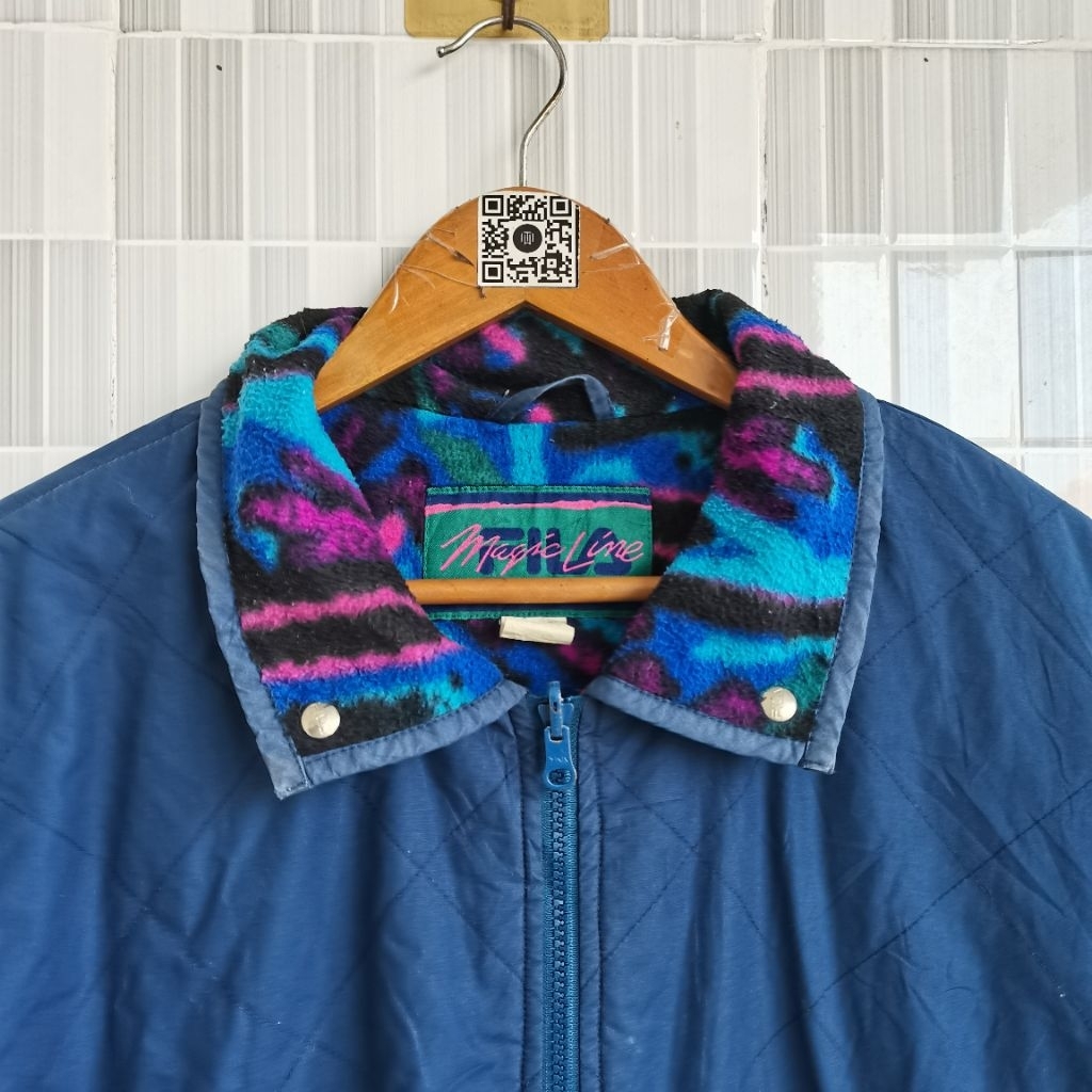 1133. JAKET FILA QUILTED SIZE XL WARNA NAVY PRELOVED