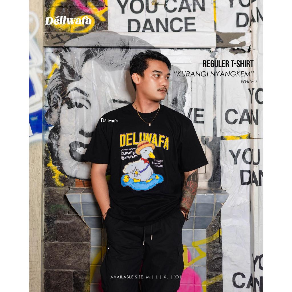Dope23 | Deliwafa - Kurangi Nyangkem | T-Shirt Regular | Kaos Lengan Pendek | Baju Pria Wanita / Kao