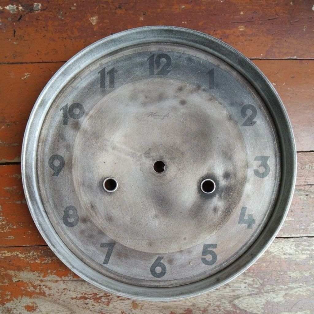 PLAT DIAL JAM BANDUL KUNO KIENJLE GERMAN