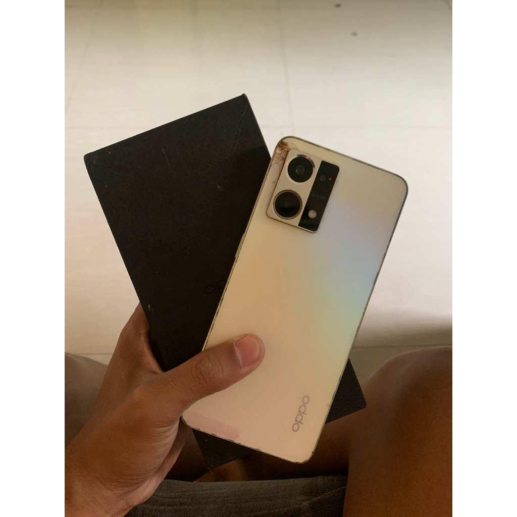 OPPO RENO 8 4G 8/256gb