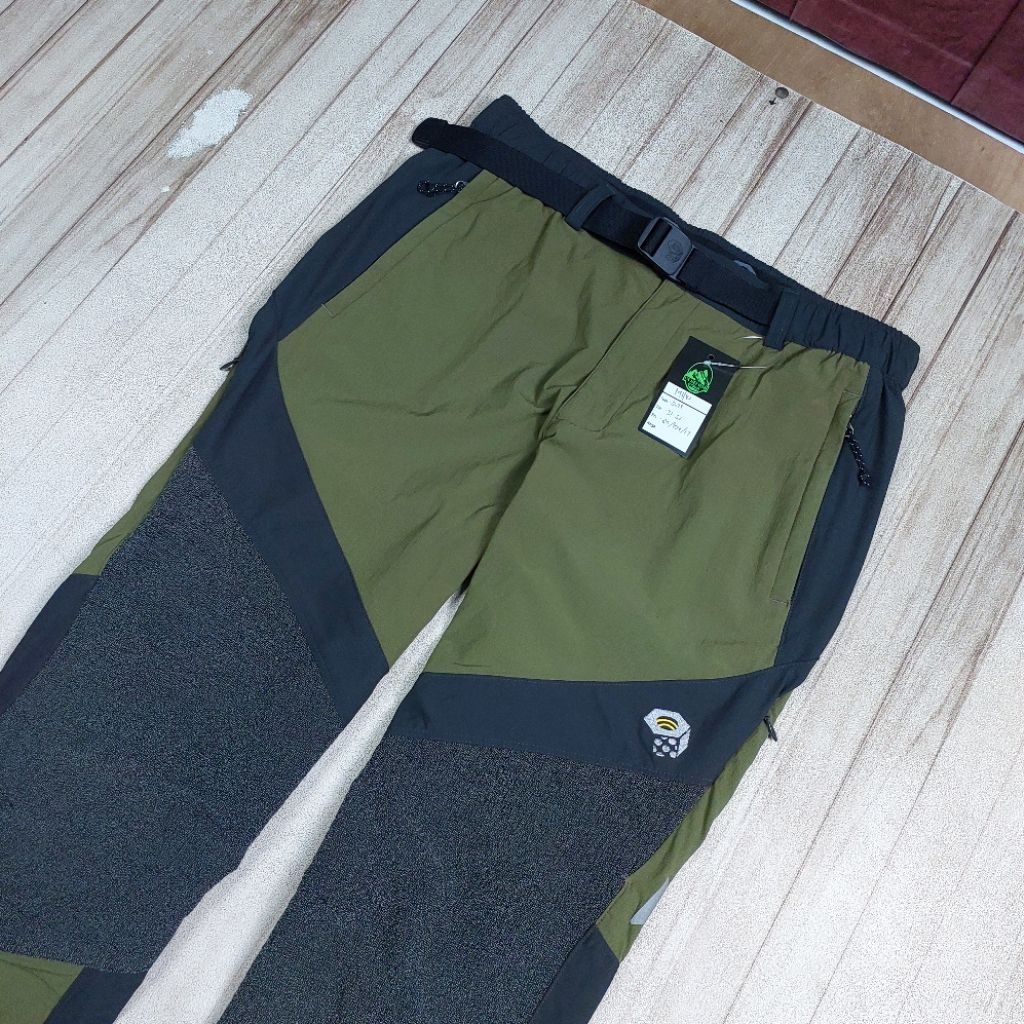 MHW size 31-32 celana gunung outdoor second original