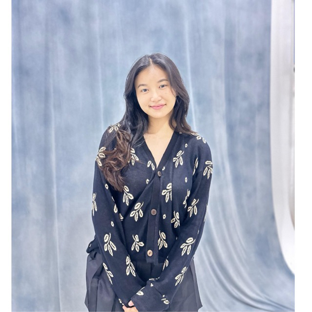 Cardigan Knit Floral Black/ Cardigan Sweater Rajut Premium Black/ Kardigan Rajut Floral Hitam