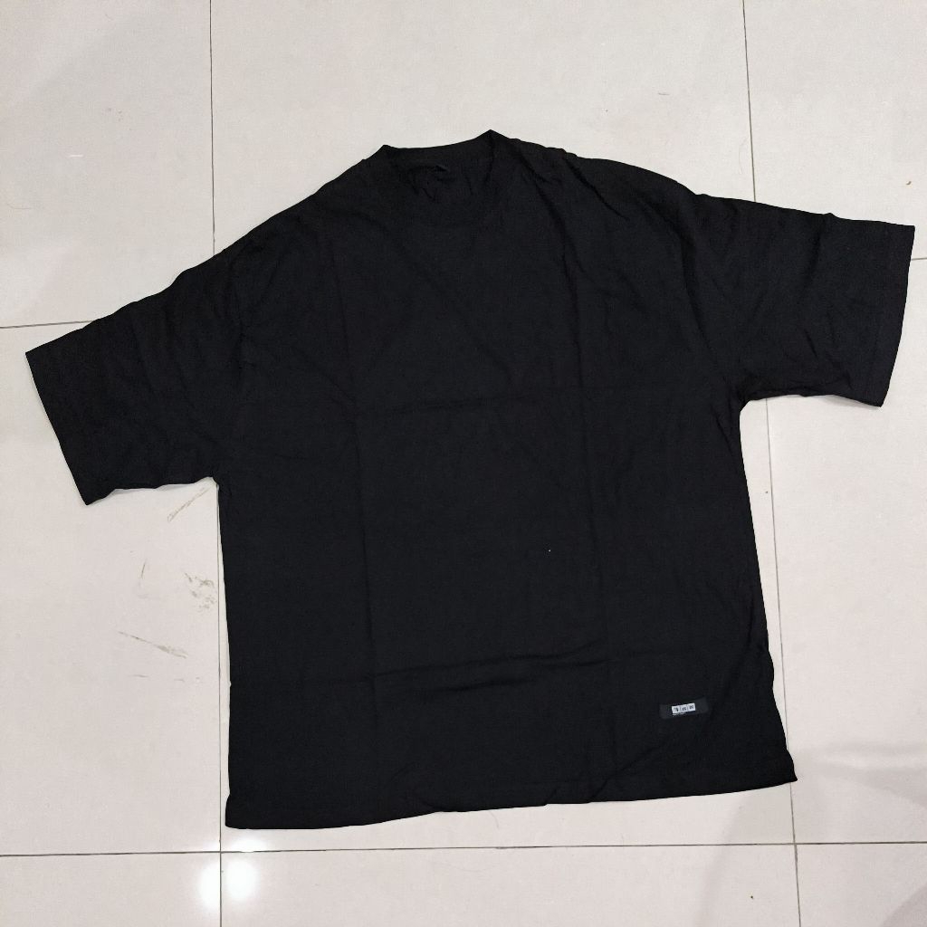 kaos polos hitam oversize
