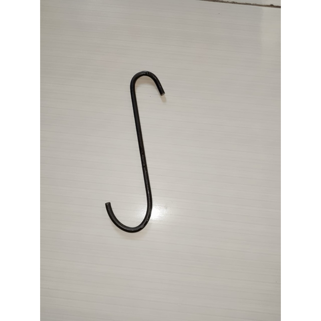 besi pengait hook S