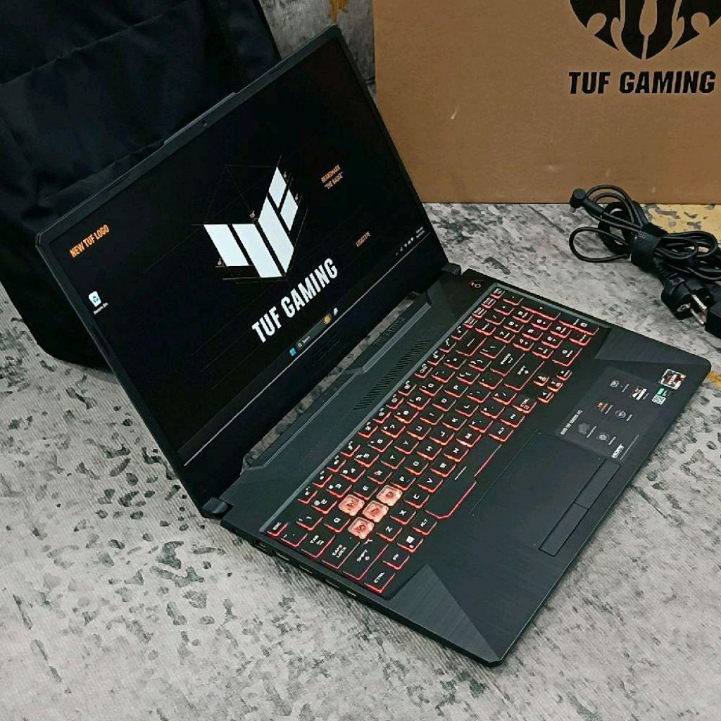 Asus TUF Gaming A15 FA506IH Ryzen 5-4600H 8GB 512GB GTX 1650 4GB Full HD 144Hz Fulset Like New